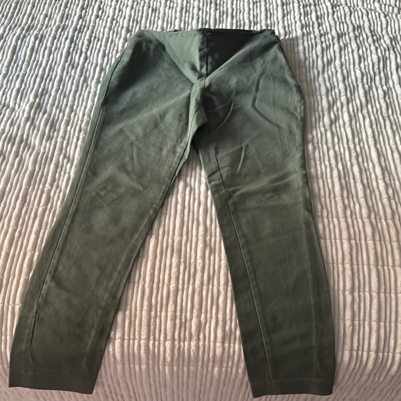 Vince Camuto Pants - Vince Camuto Green Chinos with Tapered Leg